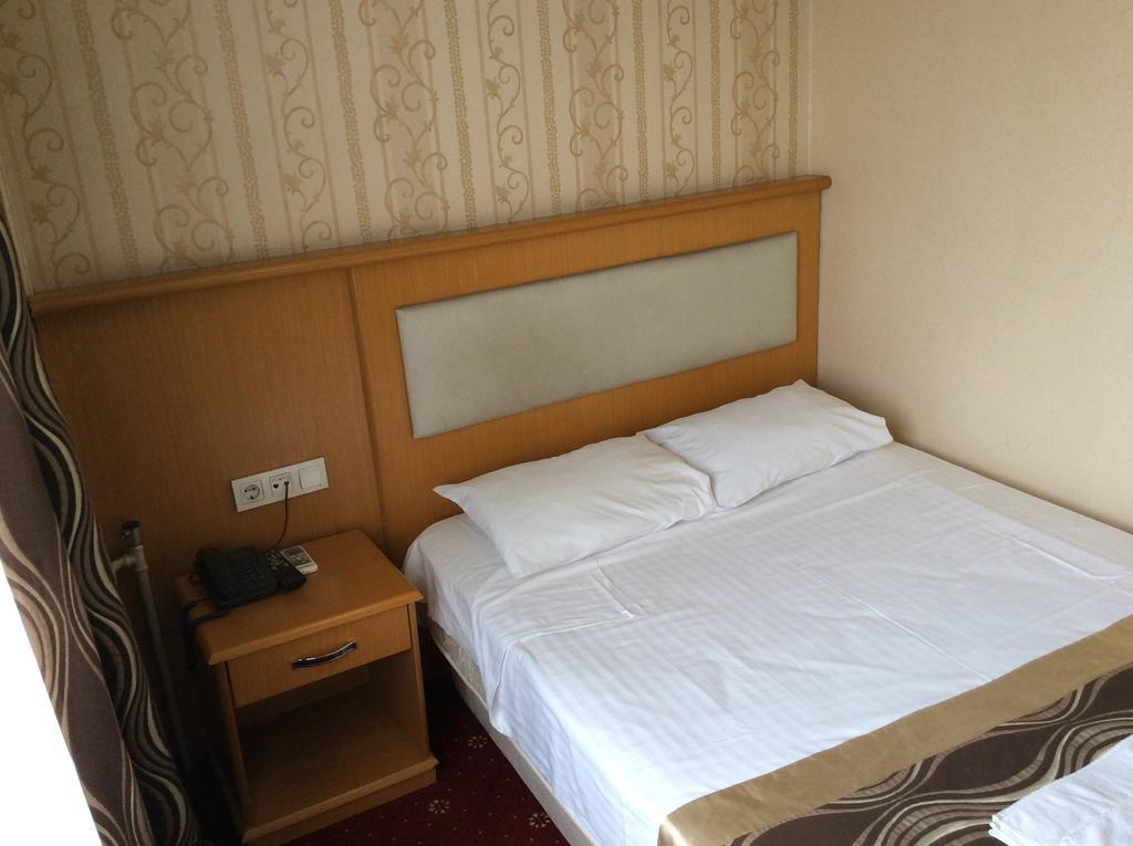 Ilicak Hotel Istanbul Rom bilde